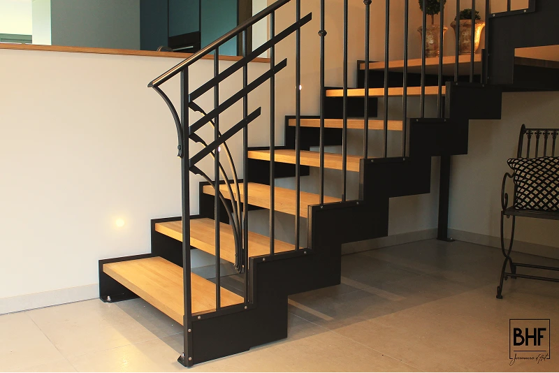 Rampe d'escalier moderne créée par BHF